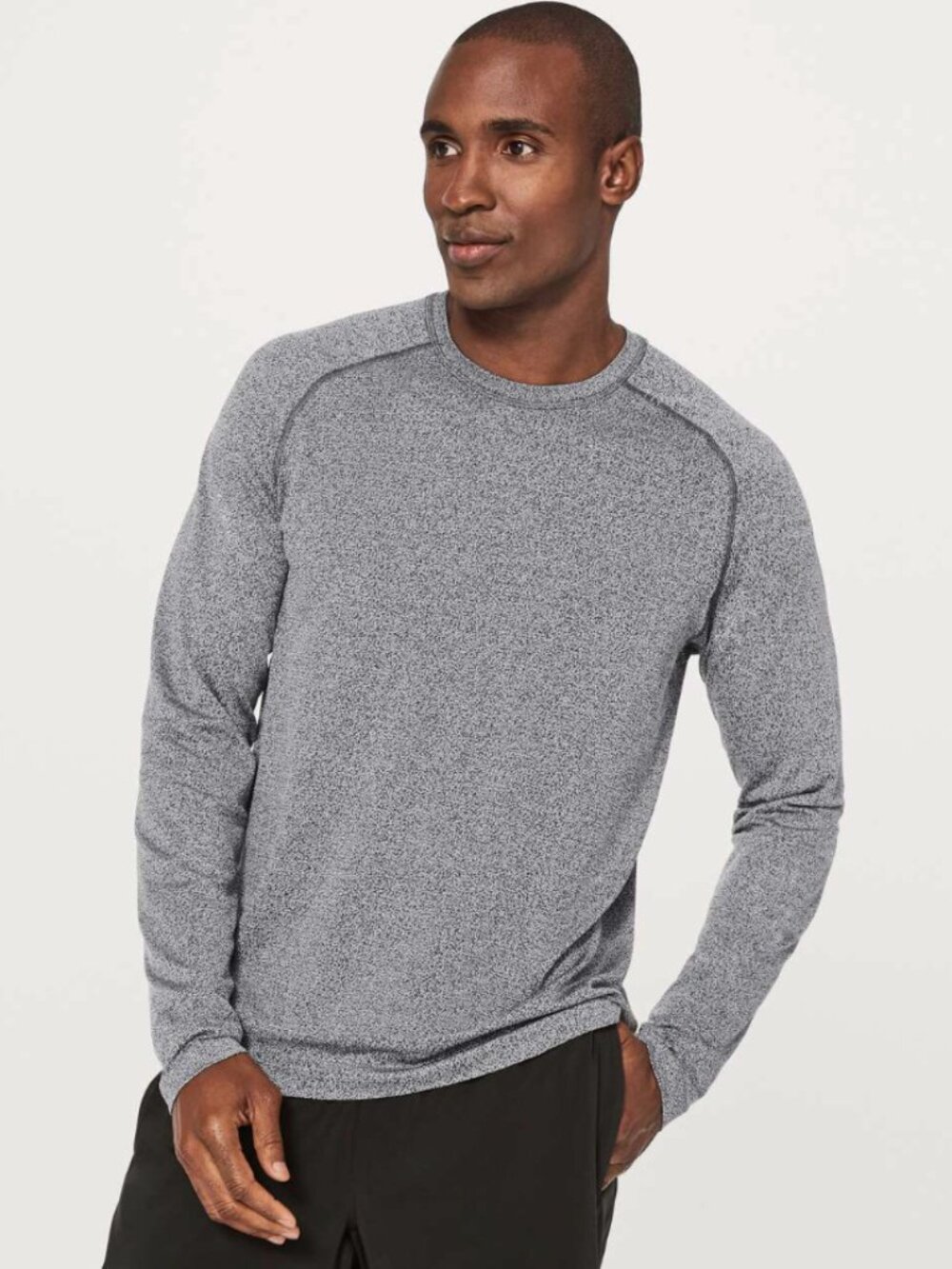 Lululemon Metal Vent Tech Long Sleeve Black / White - Size XXL